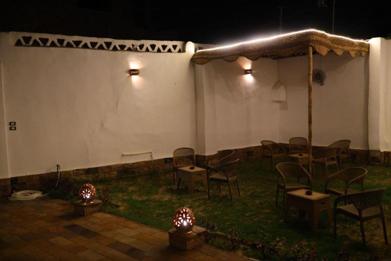 Diamond Guest House Luxor Esterno foto
