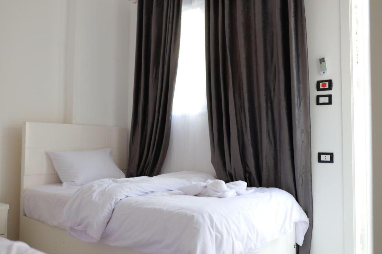 Diamond Guest House Luxor Esterno foto